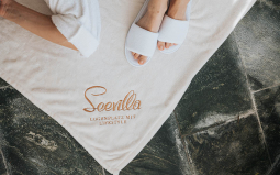 Unser Logenplatz mit Lifestyle Handtuch
