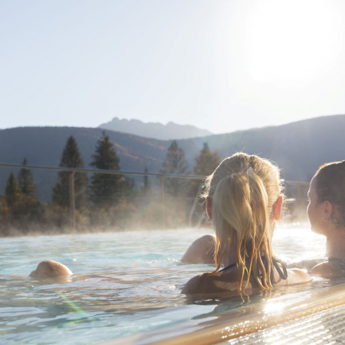 Aldiana Salzkammergut Die Grimming Therme Bad Mitterndorf ist nur 20 Autominuten von der Seevilla entfernt