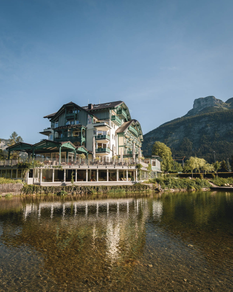 Das Hotel Seevilla direkt am Altaussee gelegen, ist der ideale Ort zum Entspannen.
