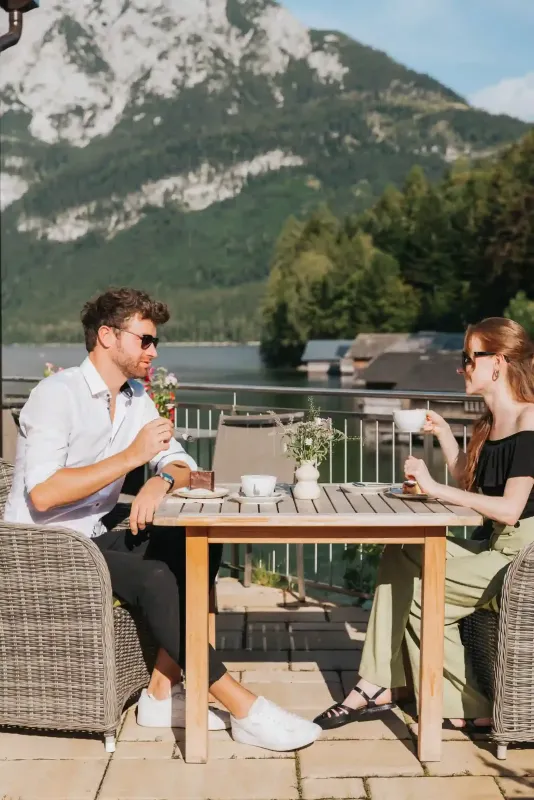 Kinderfreie Zeit mit dem Adults Only Konzept am See – Ihr Hotel Seevilla Altaussee