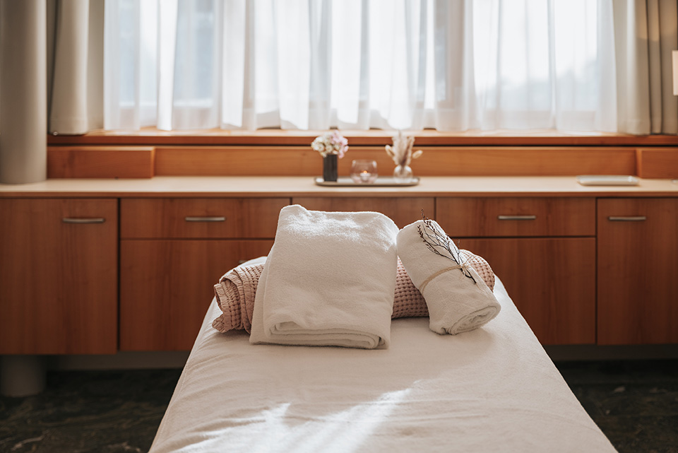 Maniküre oder Pediküre im Refugium